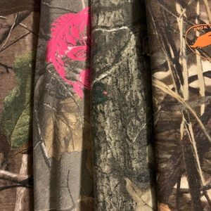 Lot of 4 Unisex Womens Mossy Oak Camo Tee Shirts Size L